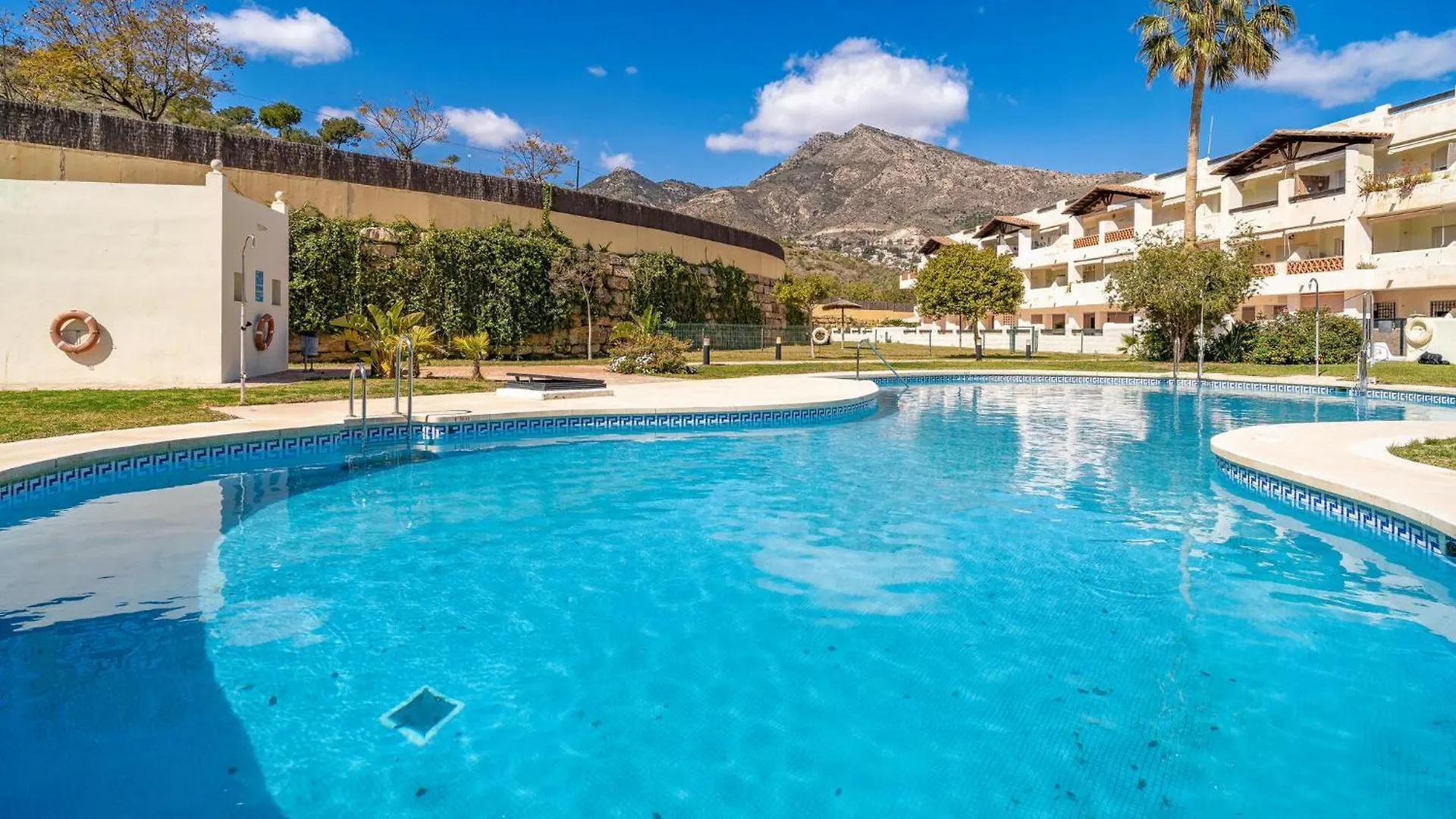 Nice Apartment In Benalmadena With Kitchen